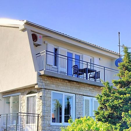 Apartment Tulip Премантура Екстериор снимка