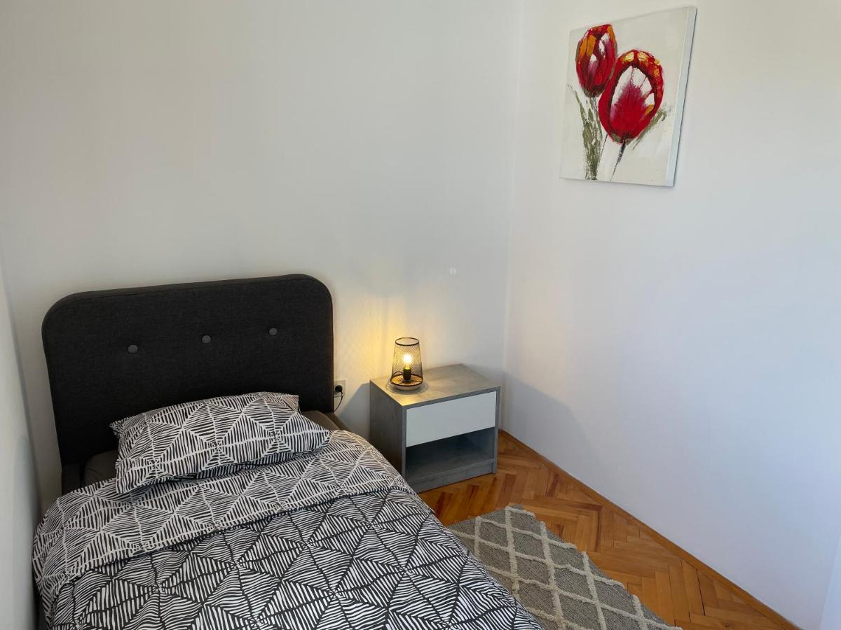 Apartment Tulip Премантура Екстериор снимка